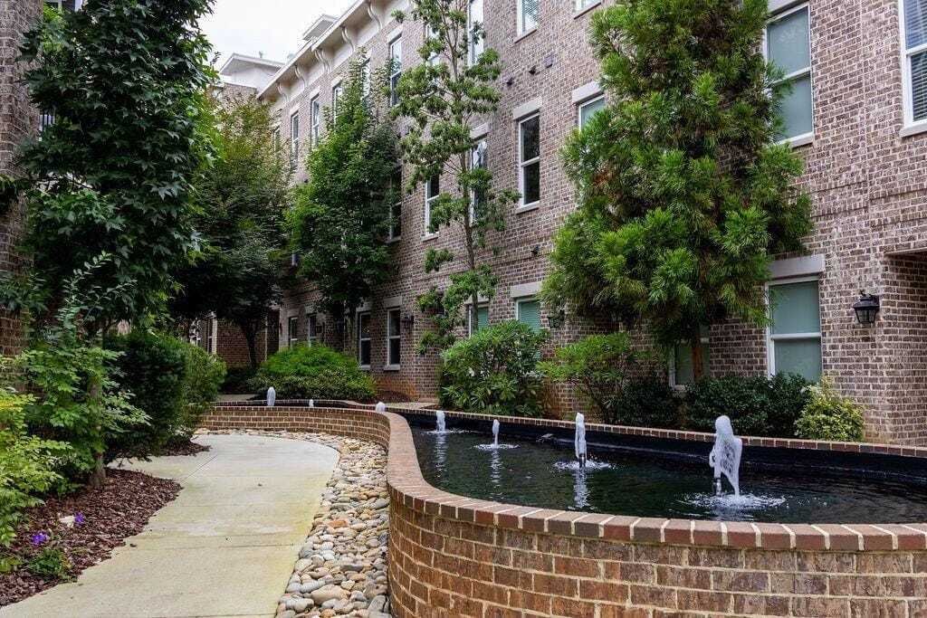 Townhouse in Atlanta, Georgia, United States 3 - 18626491