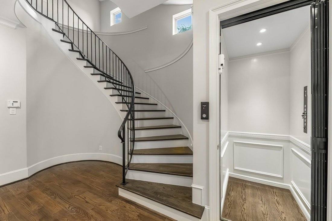 House in Houston, Texas, United States 4 - 18677325