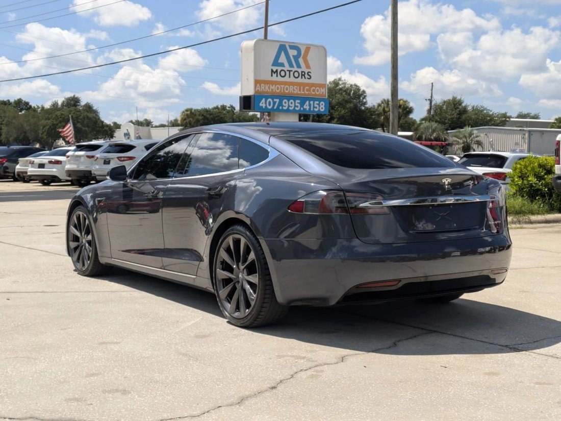 Sedan in Apopka, FL, United States 2 - 18678186