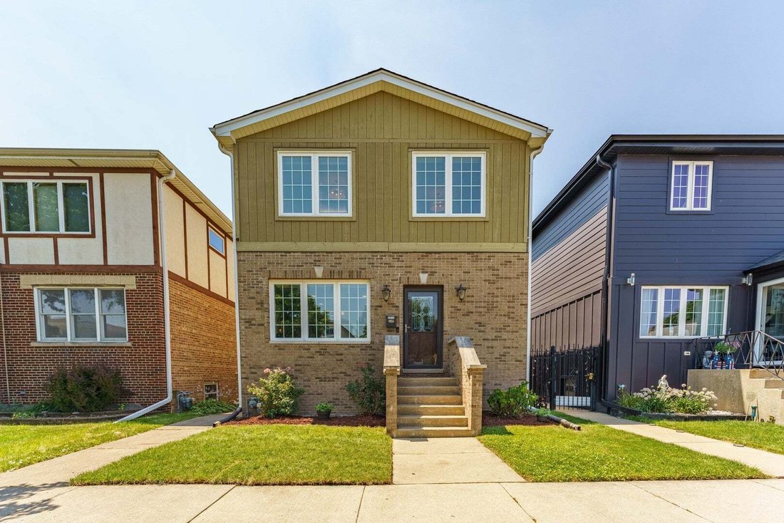 House in Elmwood Park, Illinois, United States 1 - 18676332