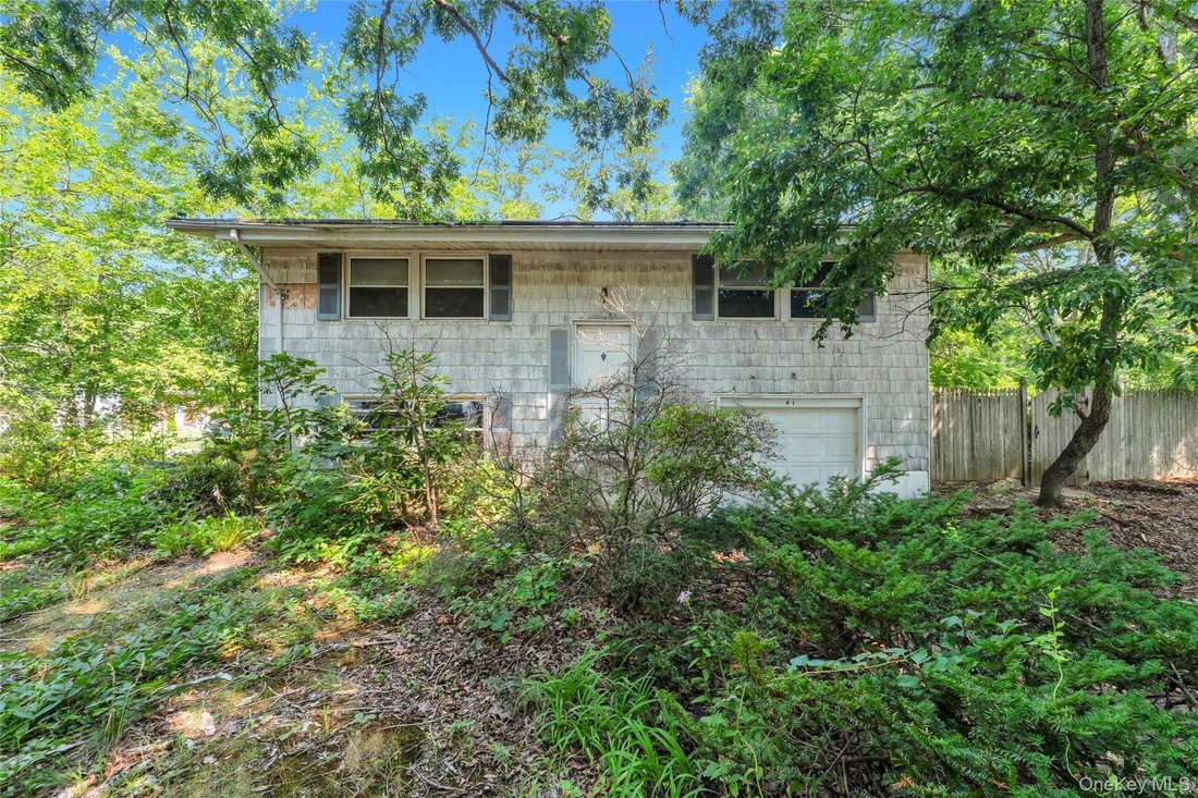 House in Setauket- East Setauket, New York, United States 1 - 18677752