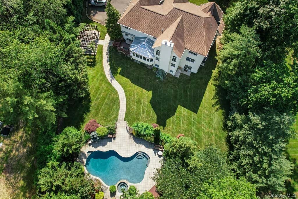 House in Spring Valley, New York, United States 3 - 18068466