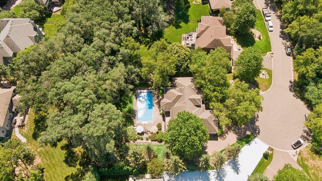 House in Minnetonka, Minnesota, United States 4 - 18677834