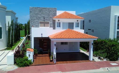House in Mazatlán, Sinaloa, Mexico 1