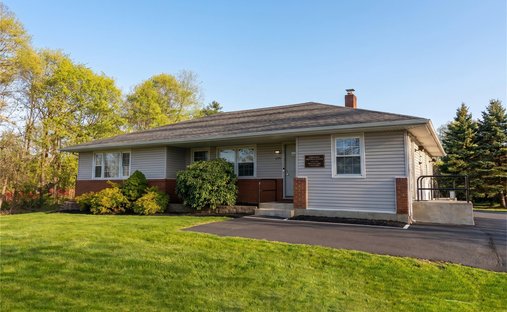 House in East Islip, New York, United States 1