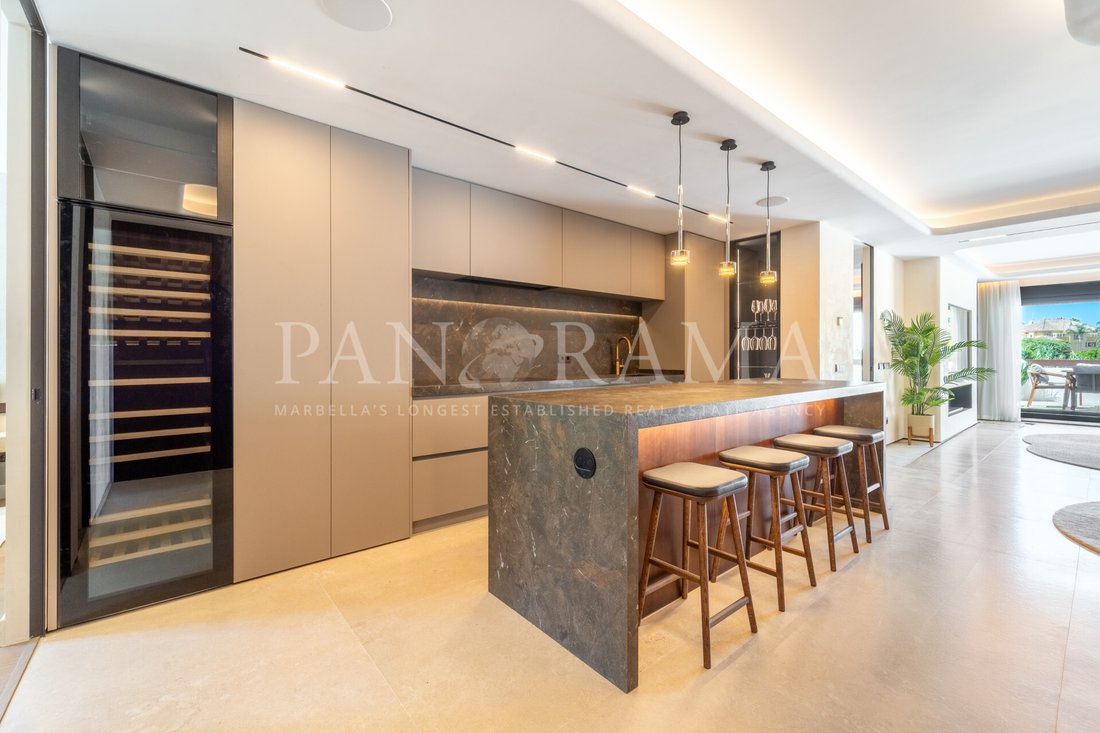 Apartment in Rio Real, Marbella, Andalusia 5 - 18674721