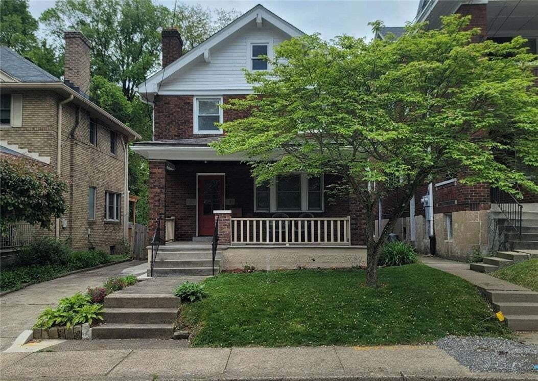 House in Pittsburgh, Pennsylvania, United States 1 - 18676024