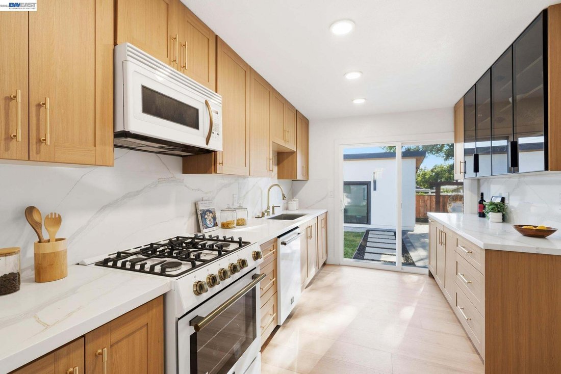 House in Newark, California, United States 5 - 18676857