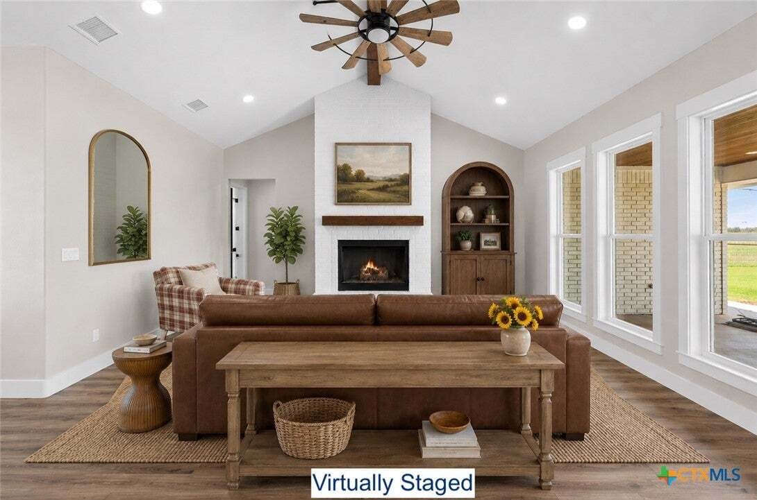 House in Salado, Texas, United States 5 - 18485176
