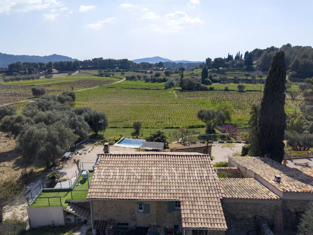 Country House in Le Castellet, Provence-Alpes-Côte d'Azur, France 1 - 17237386