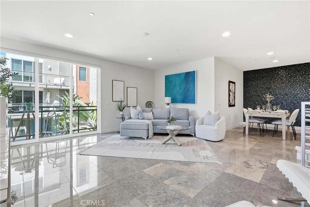Condo in Irvine, California, United States 3 - 18677050