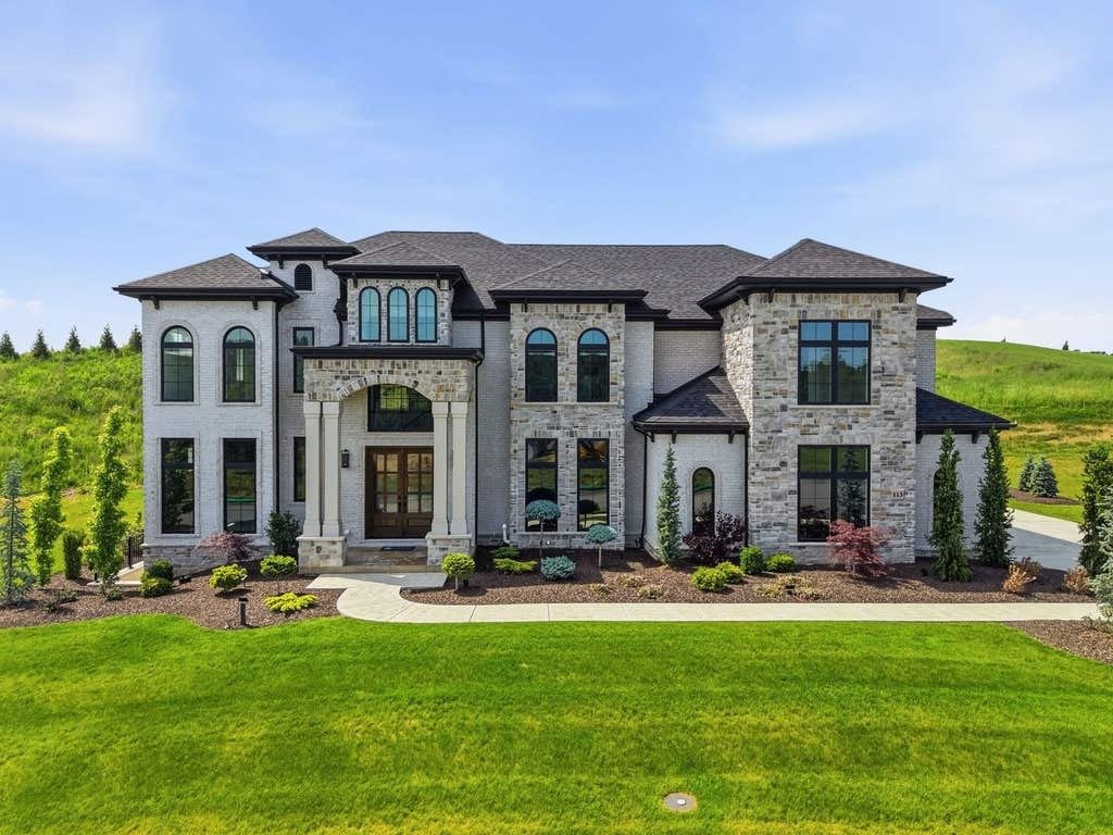 House in Canonsburg, Pennsylvania, United States 1 - 18104335