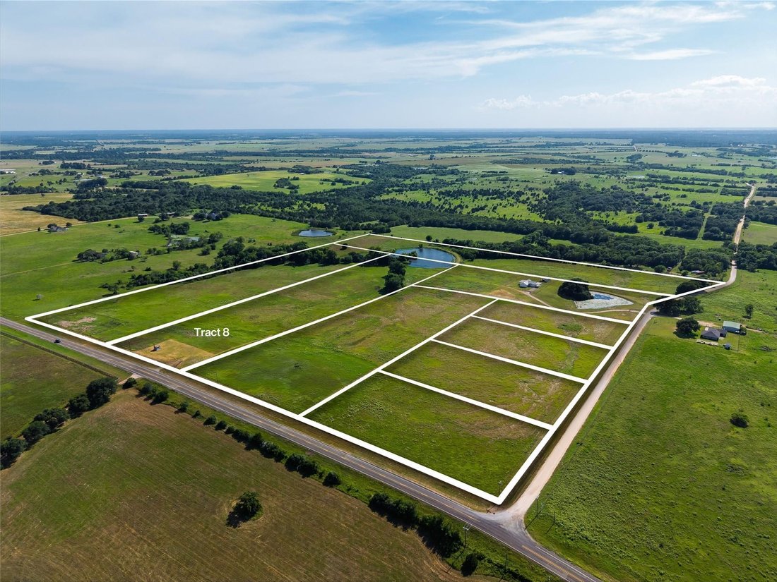 Bellville, Texas, United States 2 - 18674574