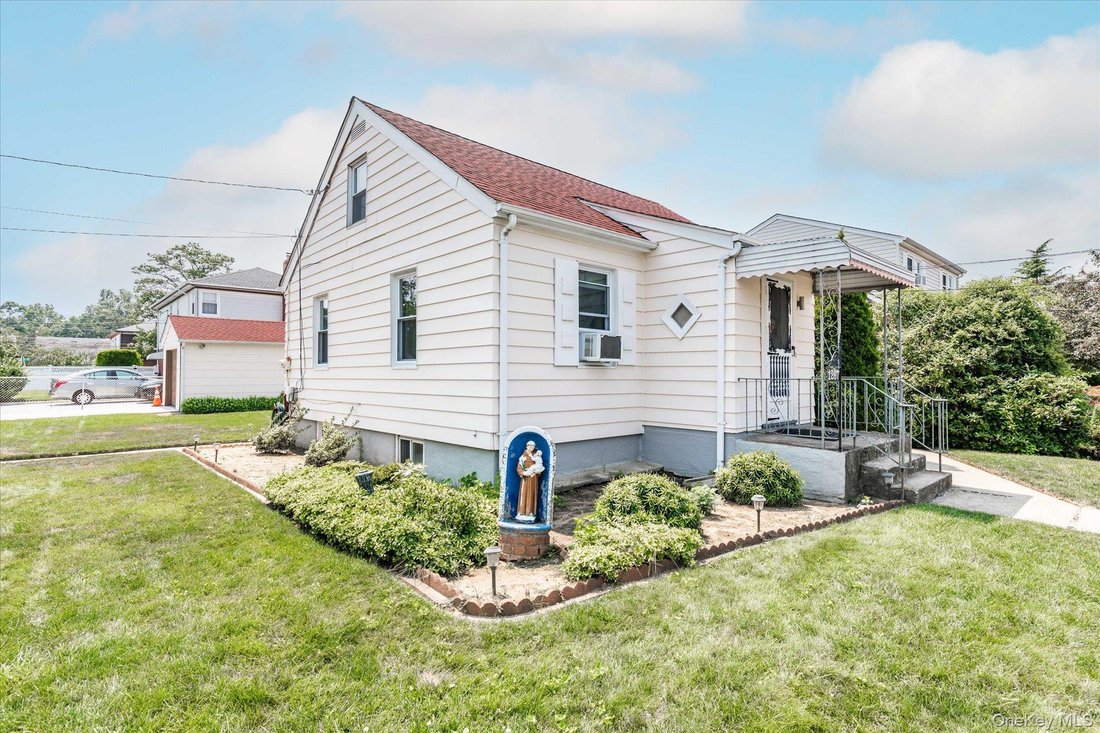 Casa en Elmont, Nueva York, Estados Unidos 2 - 18677526