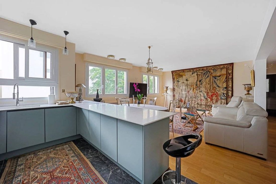 Apartment in La Plaine des Sablons, Neuilly-sur-Seine, France 1 - 16079054