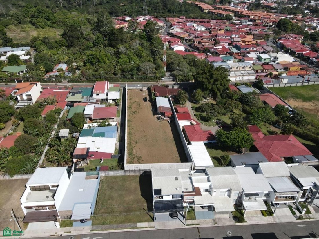 Land in La Union, La Unión, Costa Rica 1 - 17814537