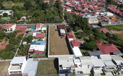 Land in La Union, La Unión, Costa Rica 1