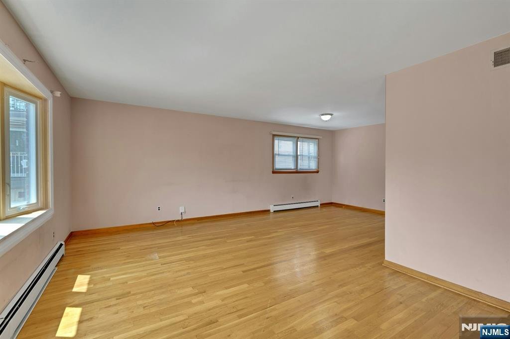 House in Harrison, New Jersey, United States 5 - 18675332