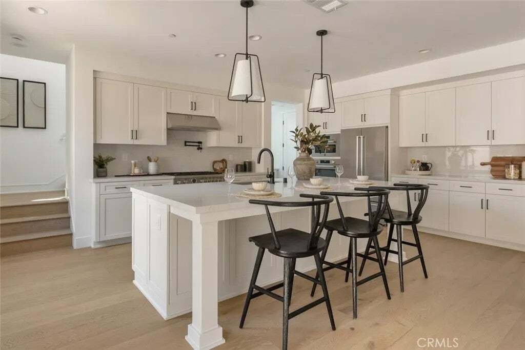 Casa a Altadena, California, Stati Uniti 2 - 18142216