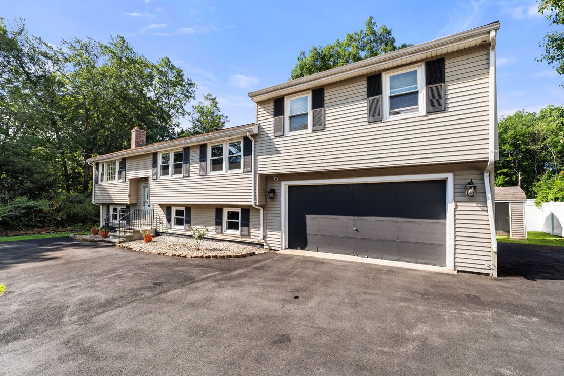House in Wilmington, Massachusetts, United States 2 - 18674511