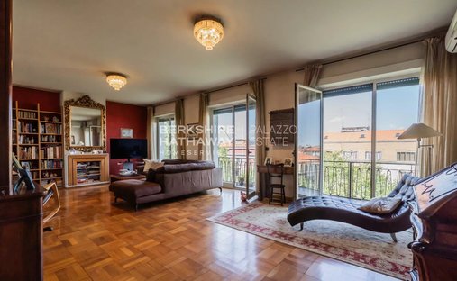 Apartment in Independence - Queen Giovanna, Milan, Italy 1