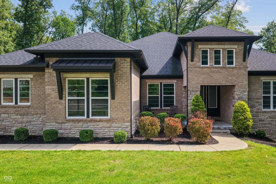 Haus in Columbus, Indiana, Vereinigte Staaten 1 - 18673208