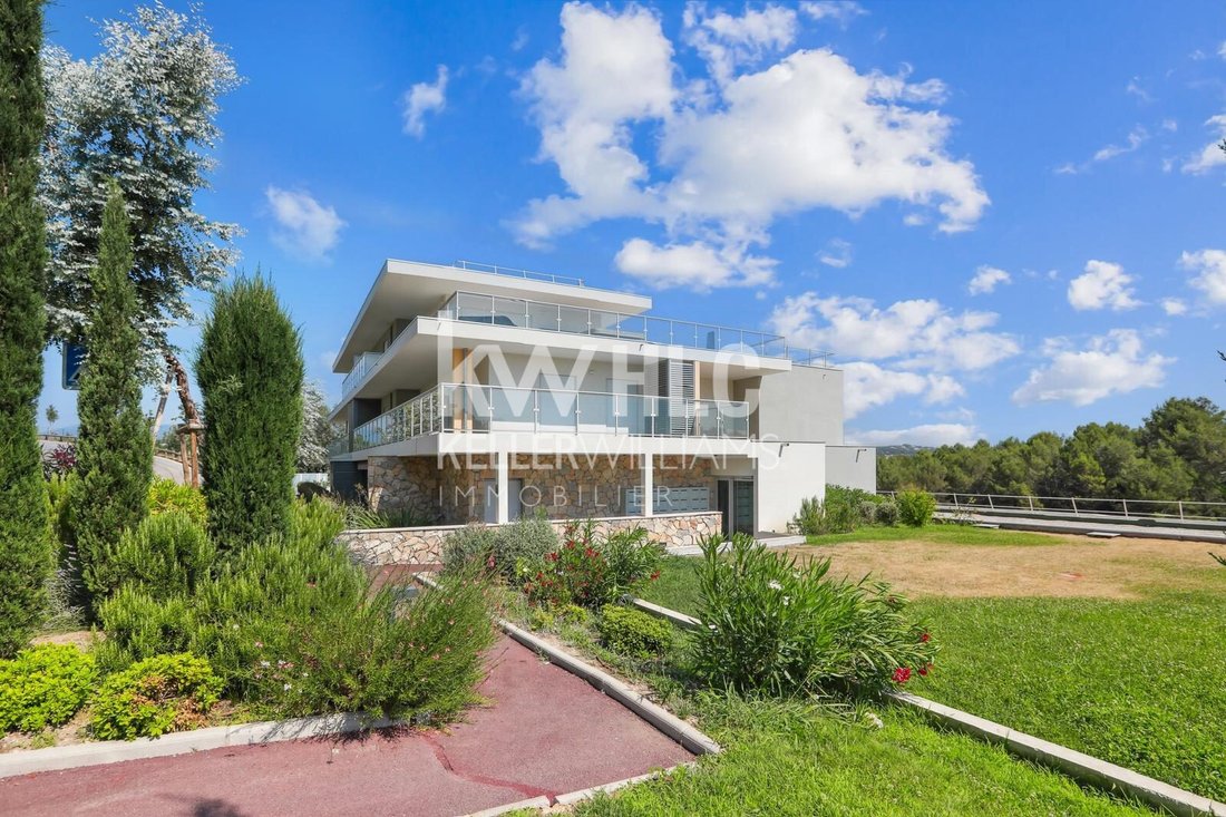 Appartement à Bois Fleuri-Chevre d'Or-Saint Philippe, Biot, France 1 - 18386631