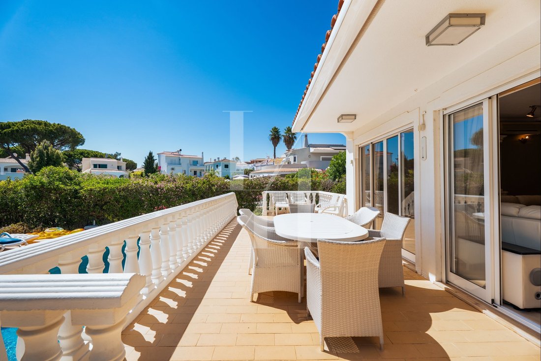 Villa in Vilamoura, Quarteira, Algarve 3 - 18677958