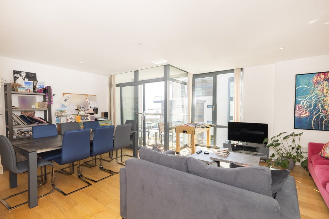 Apartment in England 2 - 18674623