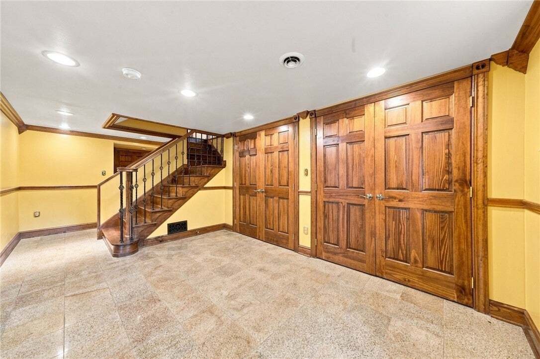 House in Pittsburgh, Pennsylvania, United States 3 - 18678564
