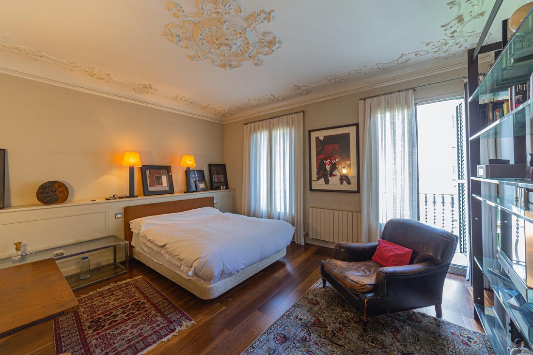 Appartement à Eixample, Barcelone, Espagne 2 - 18313585