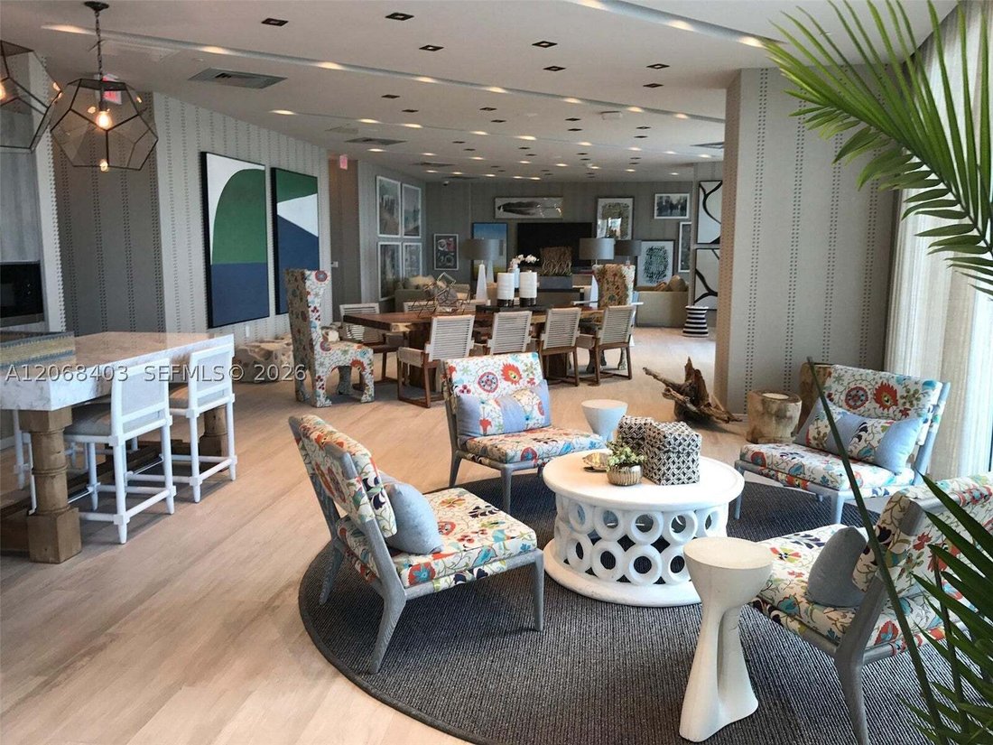 Condo in Miami, Florida, United States 5 - 18676862