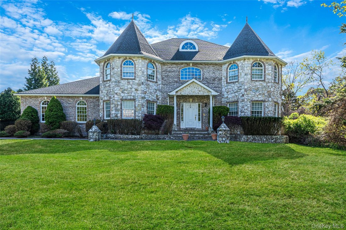 House in Saint James, New York, United States 1 - 18678286