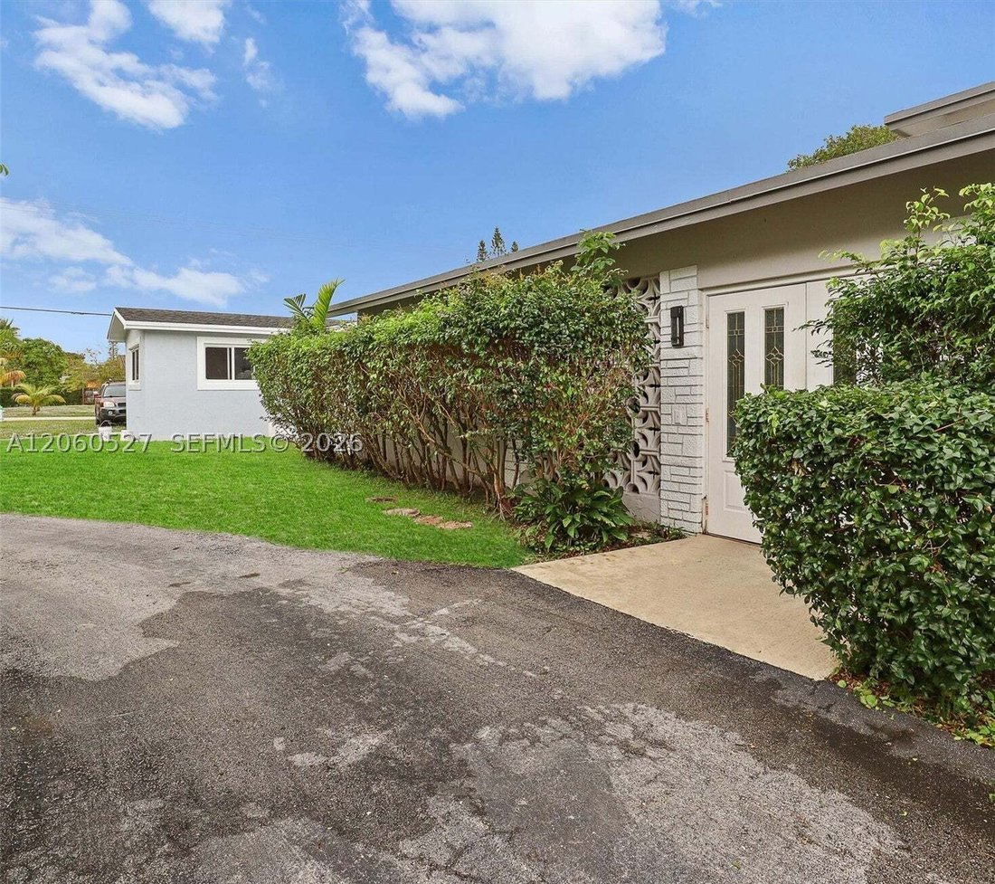 House in Hollywood, Florida, United States 3 - 18676801