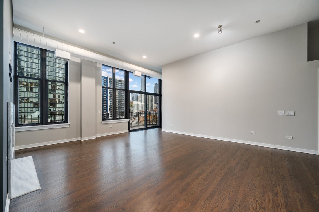 Condo in Chicago, Illinois, United States 3 - 18678479