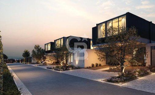 House in Las Condes, Santiago Metropolitan Region, Chile 1