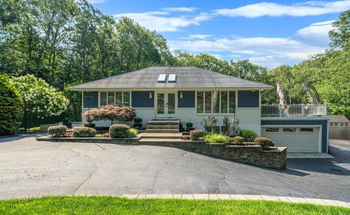 House in Port Jefferson, New York, United States 1