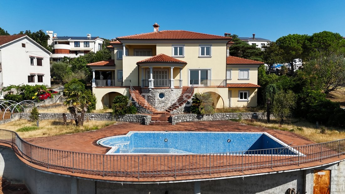 Maison à Grad Opatija, Primorje-Gorski Kotar, Croatie 1 - 18663695