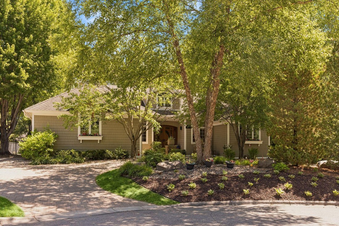 House in Minnetonka, Minnesota, United States 3 - 18677834
