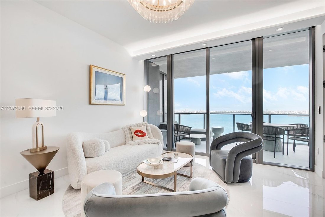 Condo in Miami, Florida, United States 5 - 18677591