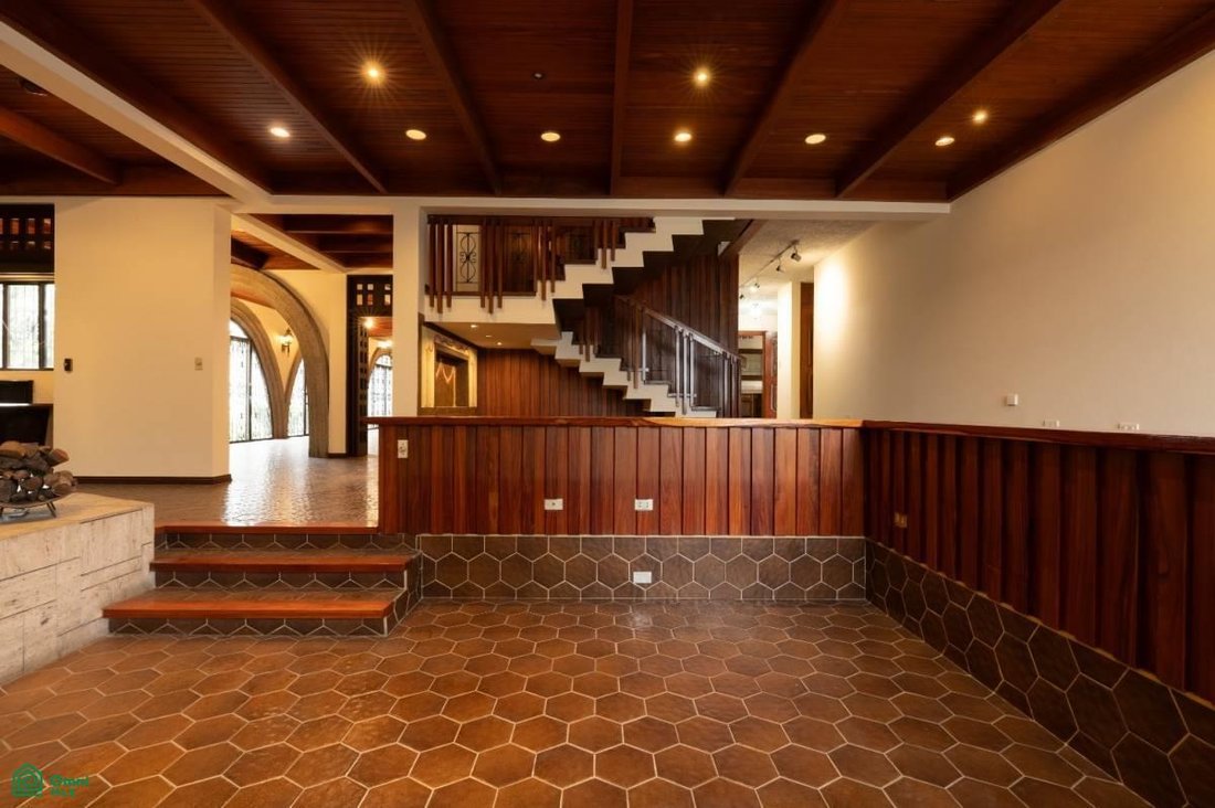 House in Cinco Esquinas, San José Province, Costa Rica 2 - 17088180