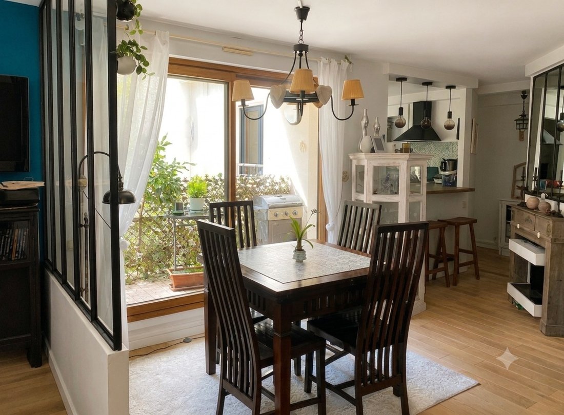 Apartment in Violet Commerce, Paris 15e Arrondissement, Paris 1 - 18678014