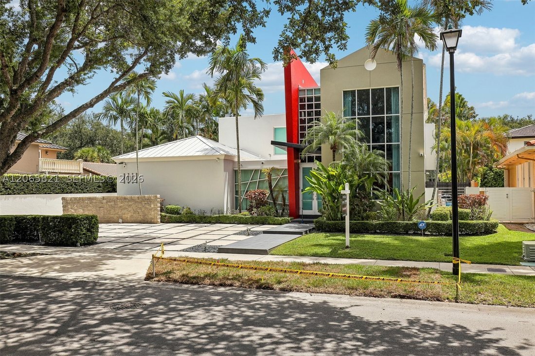 House in Hialeah, Florida, United States 1 - 18600900