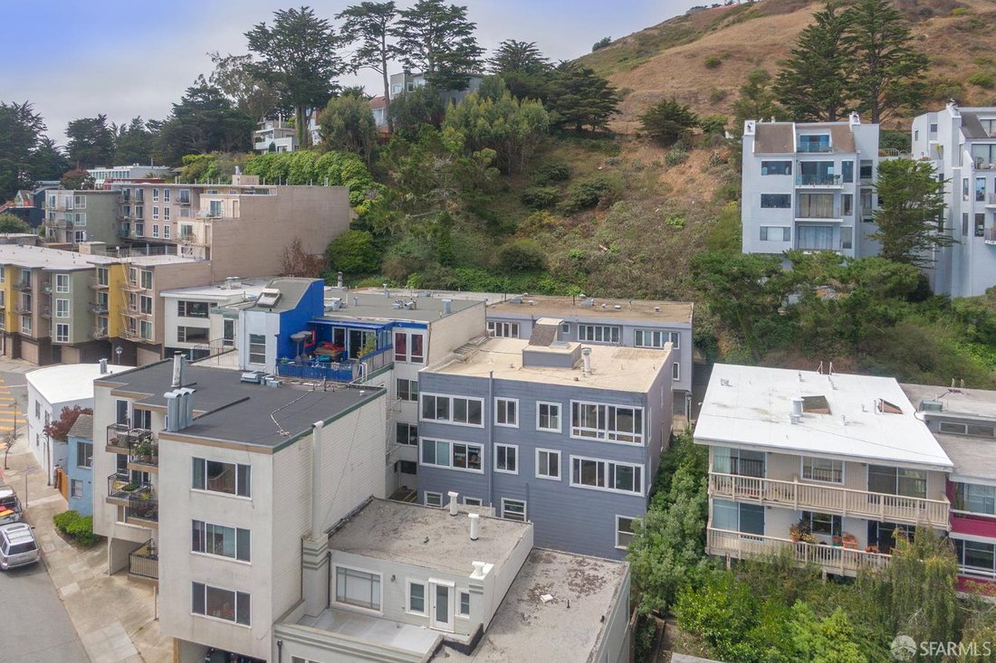 San Francisco, California, United States 5 - 18676421