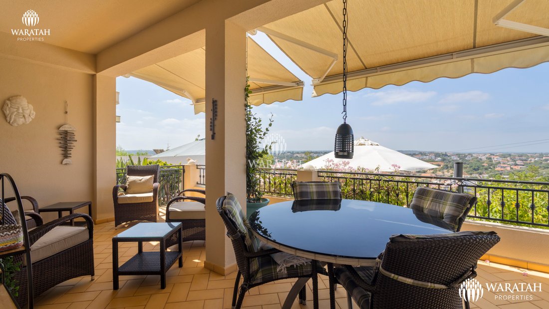 Townhouse in Loule (Sao Sebastiao), Algarve, Portugal 2 - 18674426
