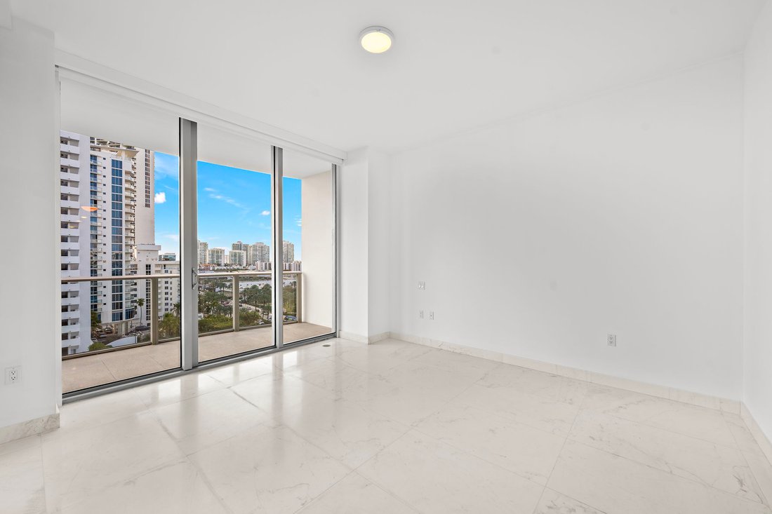 Condo in Golden Beach, Florida, United States 1 - 18674942