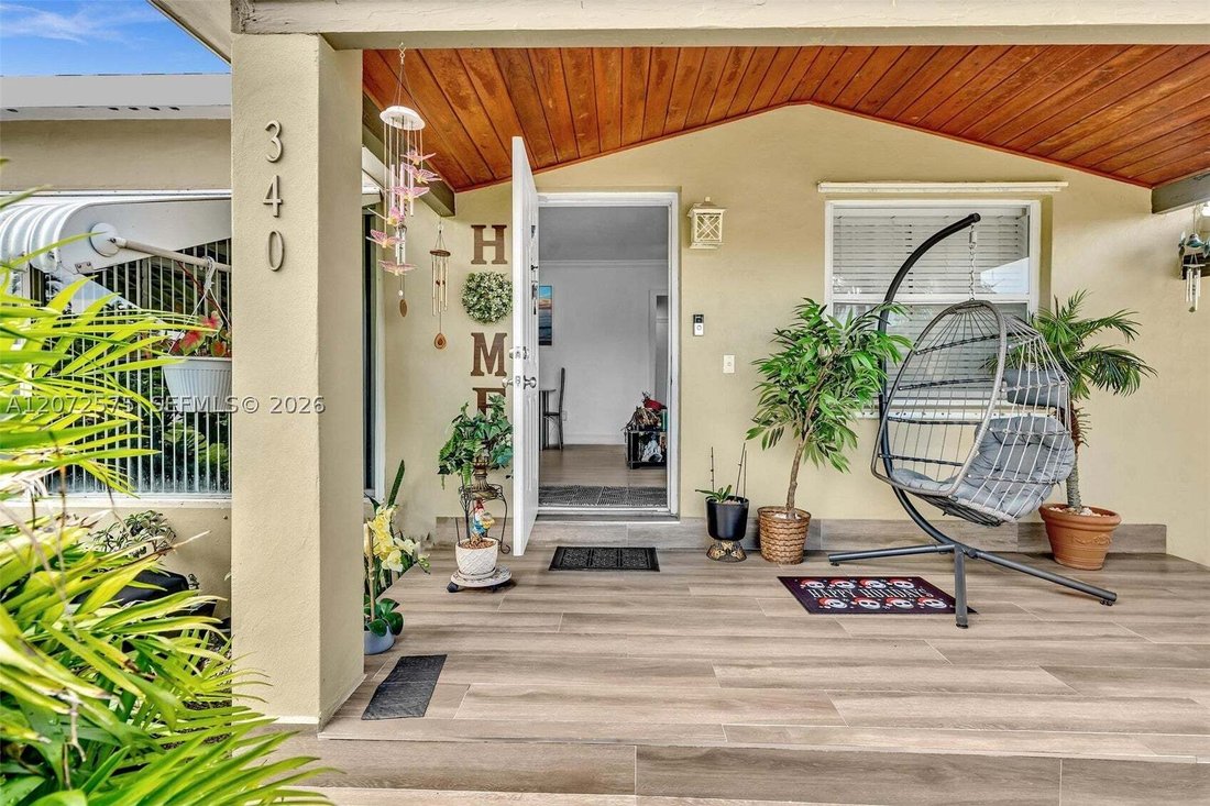 House in Hialeah, Florida, United States 3 - 18676878