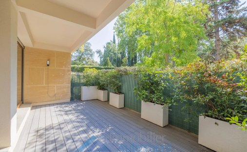 Appartement à Comtale-Cente-Cours Mirabeau, Aix-en-Provence, France 1