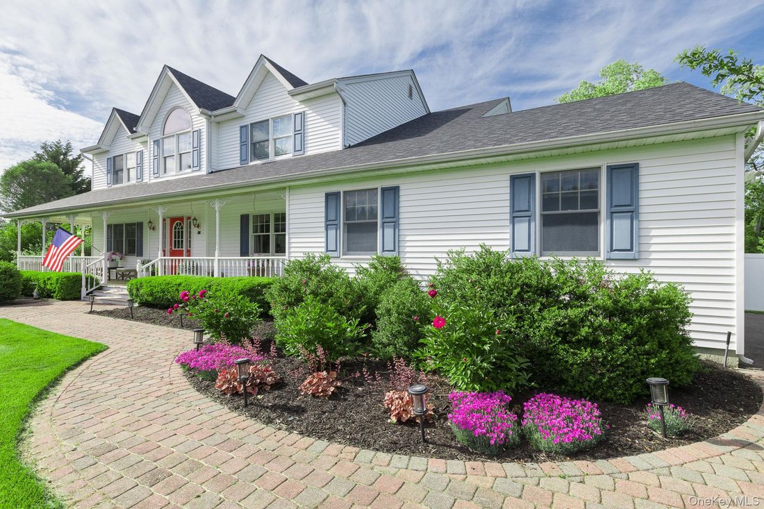 House in Calverton, New York, United States 3 - 18677550