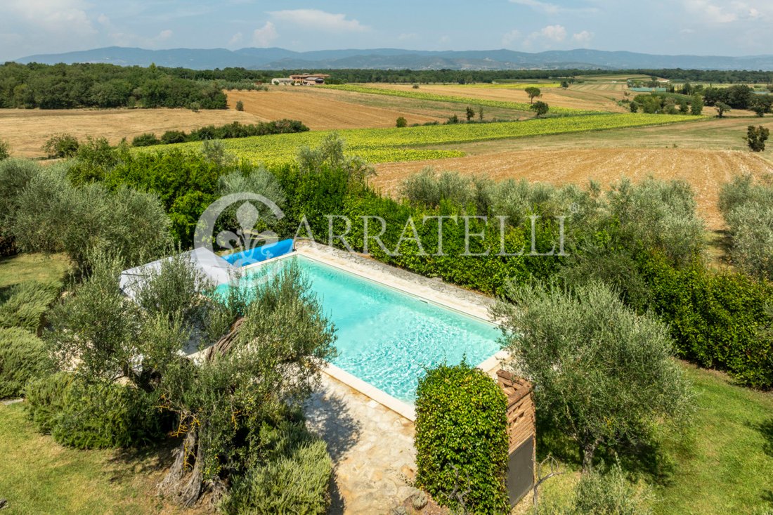 Country House in Castiglione del Lago, Umbria, Italy 5 - 18676418